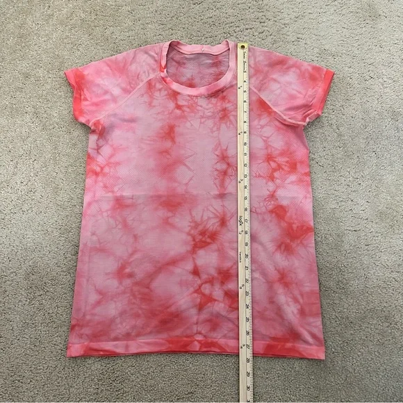 Lululemon Swiftly Tech Short Sleeve 2.0 Shirt Sonic Pink Tie Dye Size 14‎ VGUC - Picture 5 of 6